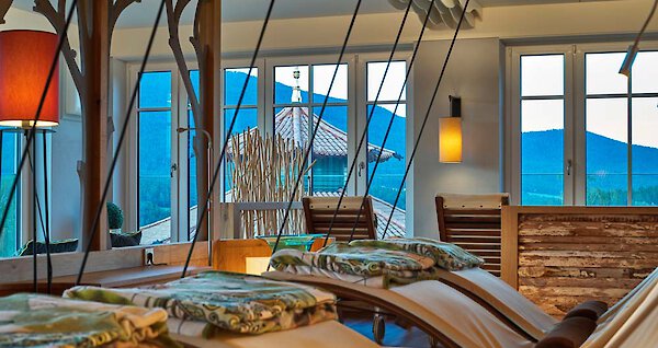 Massage mit Aromaöl im Wellnesshotel Bayern